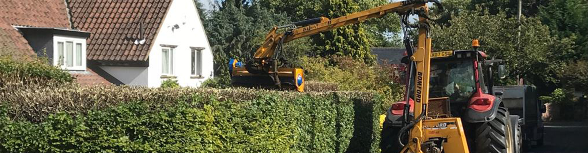 hedge cutting leeds, harrogate wetherby, tadcaster